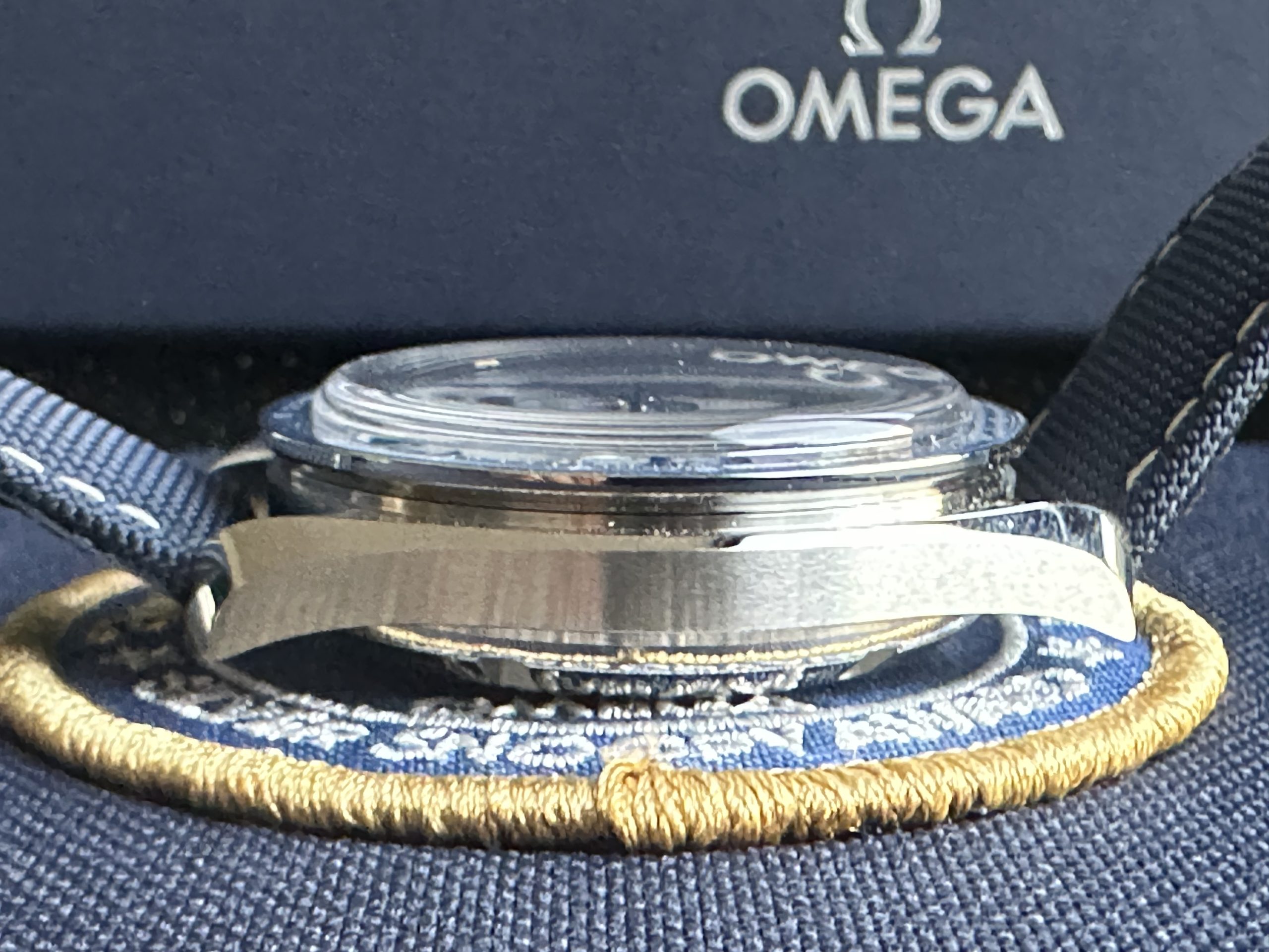 Omega Speedmaster Professional Moonwatch 'Silver Snoopy Award' Complete Set - Image 6